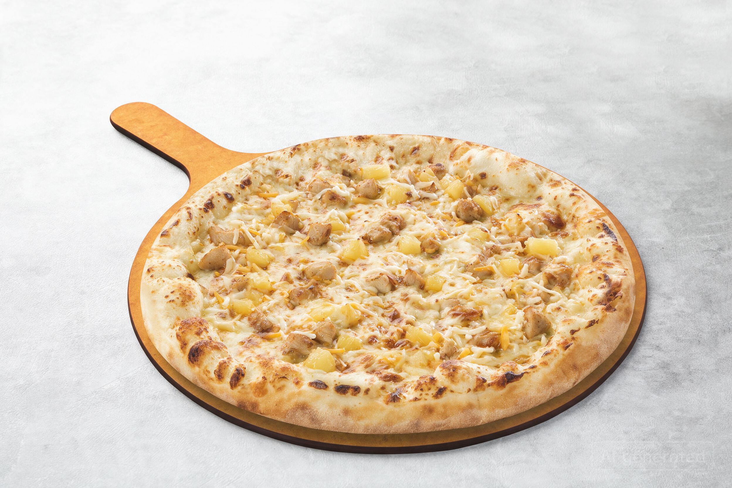 CHEESY PINEAPPLE CHICKEN 12" 芝士黄梨鸡丁